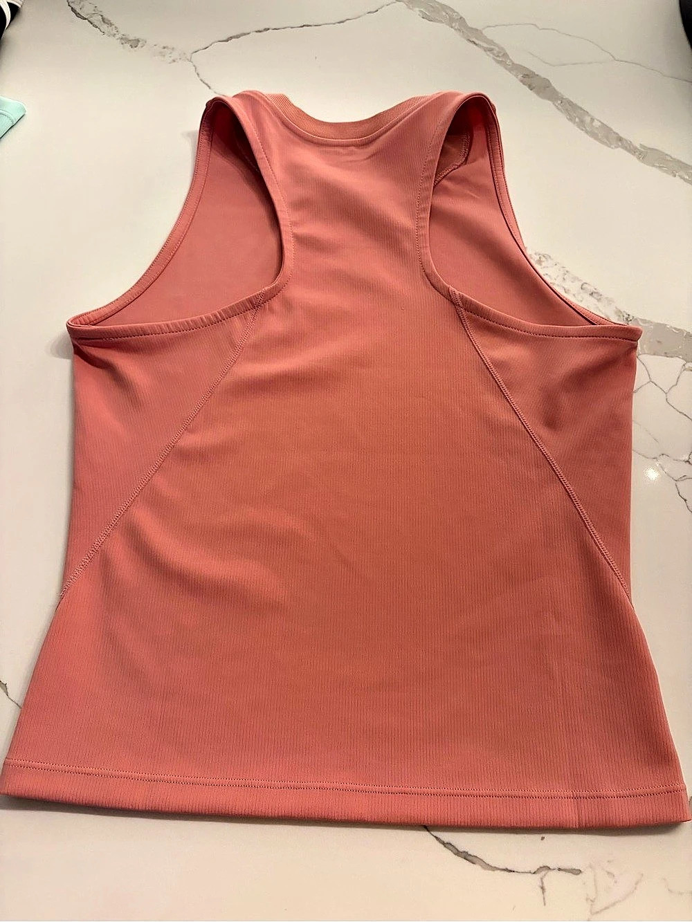 Nike Women's Athletic Tank Top in rust Like New size s - Picture 2 of 3
